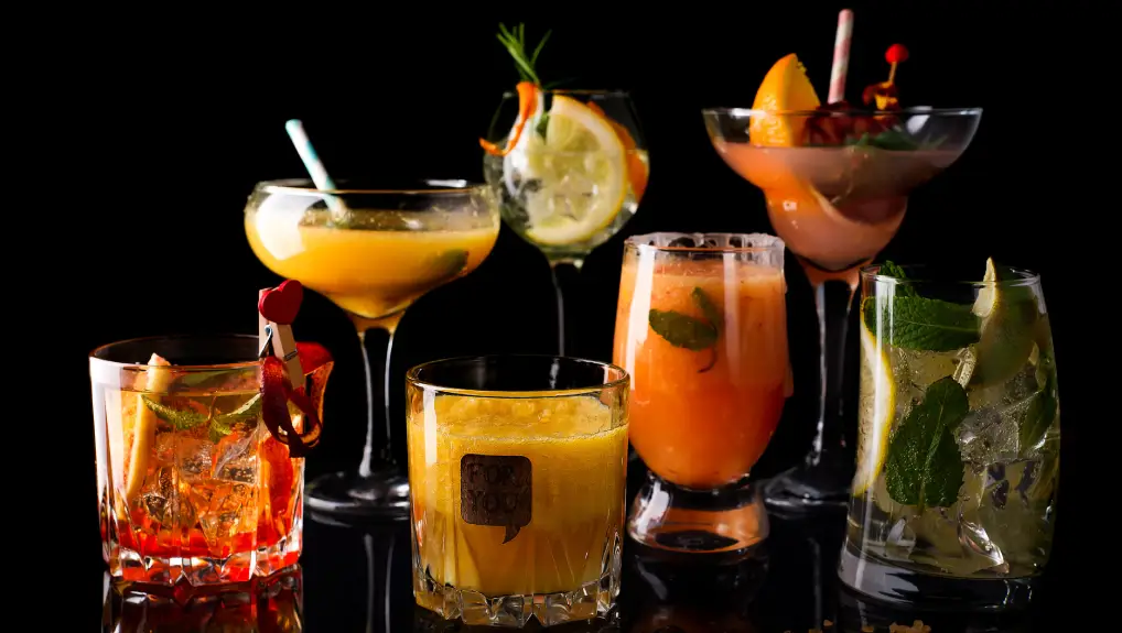 Image of cocktails made using top rated bar equipment