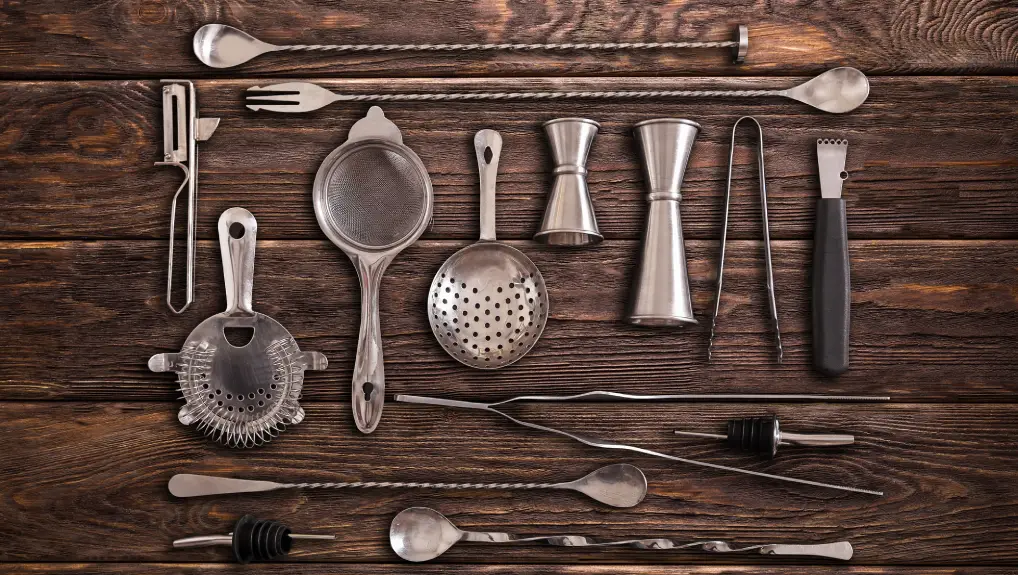 Image of Set of barman equipment