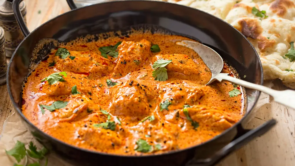 Image of Butter chicken curry with tender chicken breast, cream, butter & honey