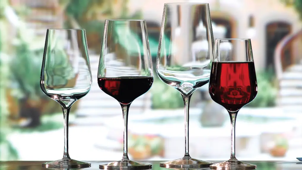 Luigi Bormiolo Intenso Lifestyle Image for Modern glassware