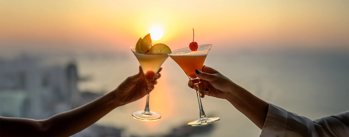 Gift Ideas for Cocktail Lovers: Unique Bar Accessories