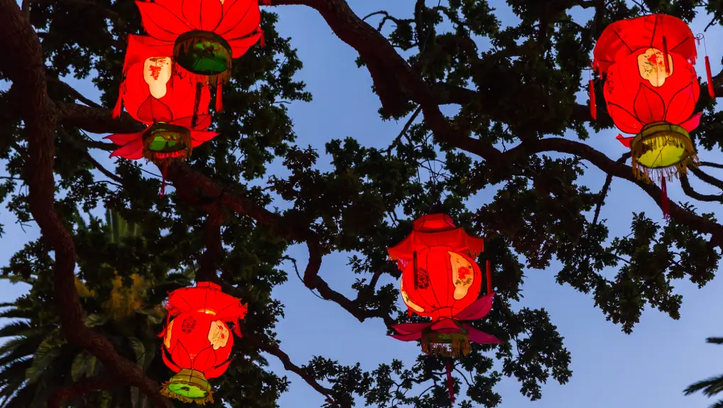 Image of outdoor lanterns