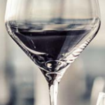 Understand wine glasses and choose the correct one